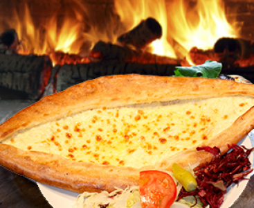 Pide Mit Fetakäse-Spinat